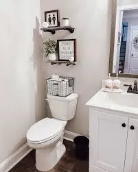Bathroom Reflection Decor