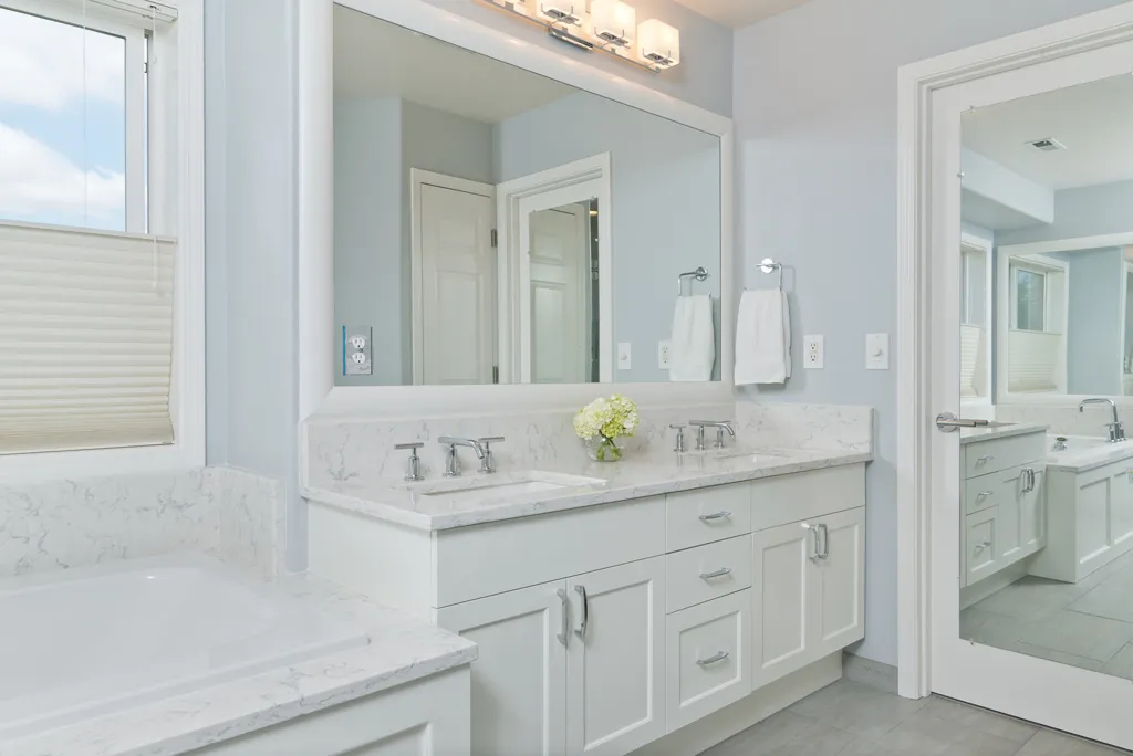 Light Colors with Subtle Contrast