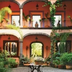Spanish Style Home Ideas Use Warm Earth-Tone Colors for an Authentic Spanish Feel